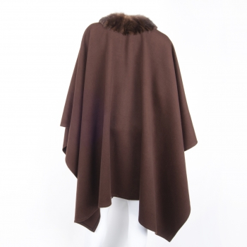 Cape Made of Cashmere and Sable Fur, brown: